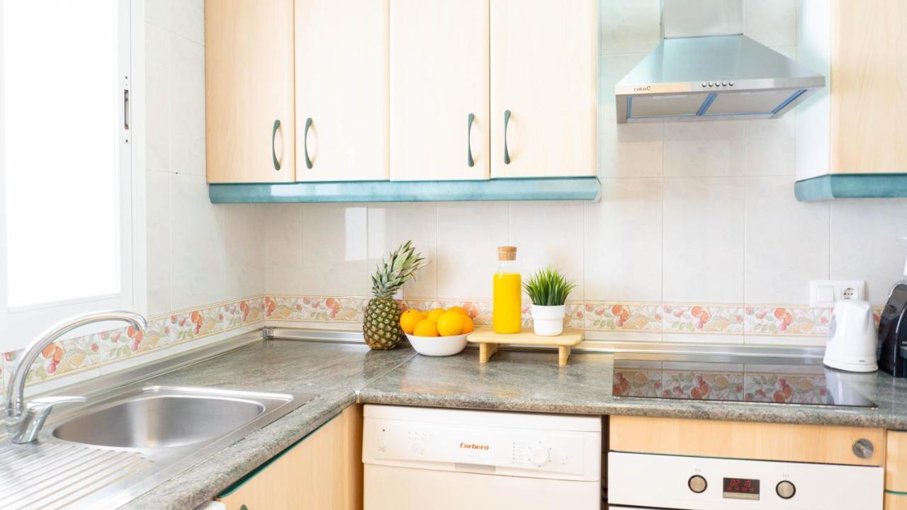 Carvajal Apartment Parking Malaga 贝纳尔马德纳 外观 照片